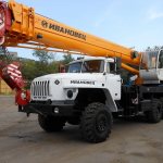 Truck crane KS-45717-1R
