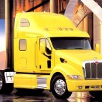 The Peterbilt 387 truck is the flagship of the American brand