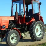 Characteristics of the t 30 tractor