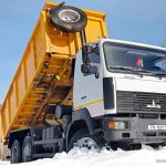 Test drive of the MAZ-6514A8 (6x6) dump truck, Truck Press magazine